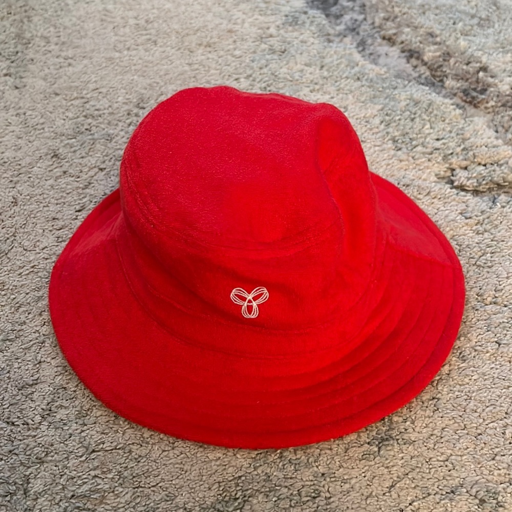 Red Aritzia bucket hat
